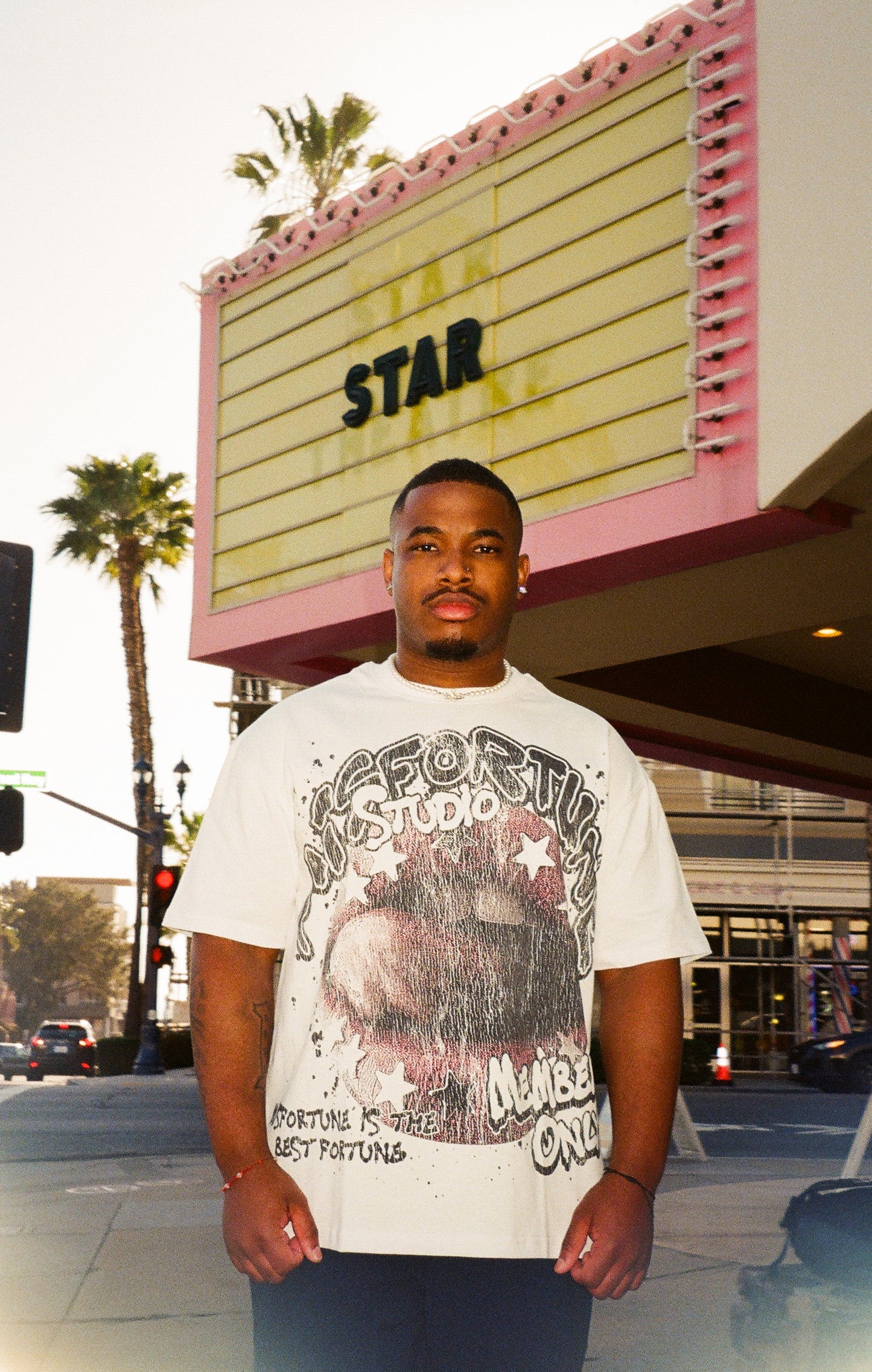 MEMBERS ONLY T-SHIRT